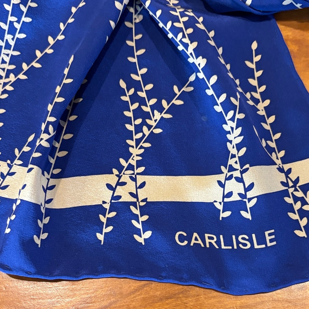 CARLISLE Cobalt Blue Silk Scarf Ecru Vine Pattern Hand Rolled Edges Gorgeous 💙